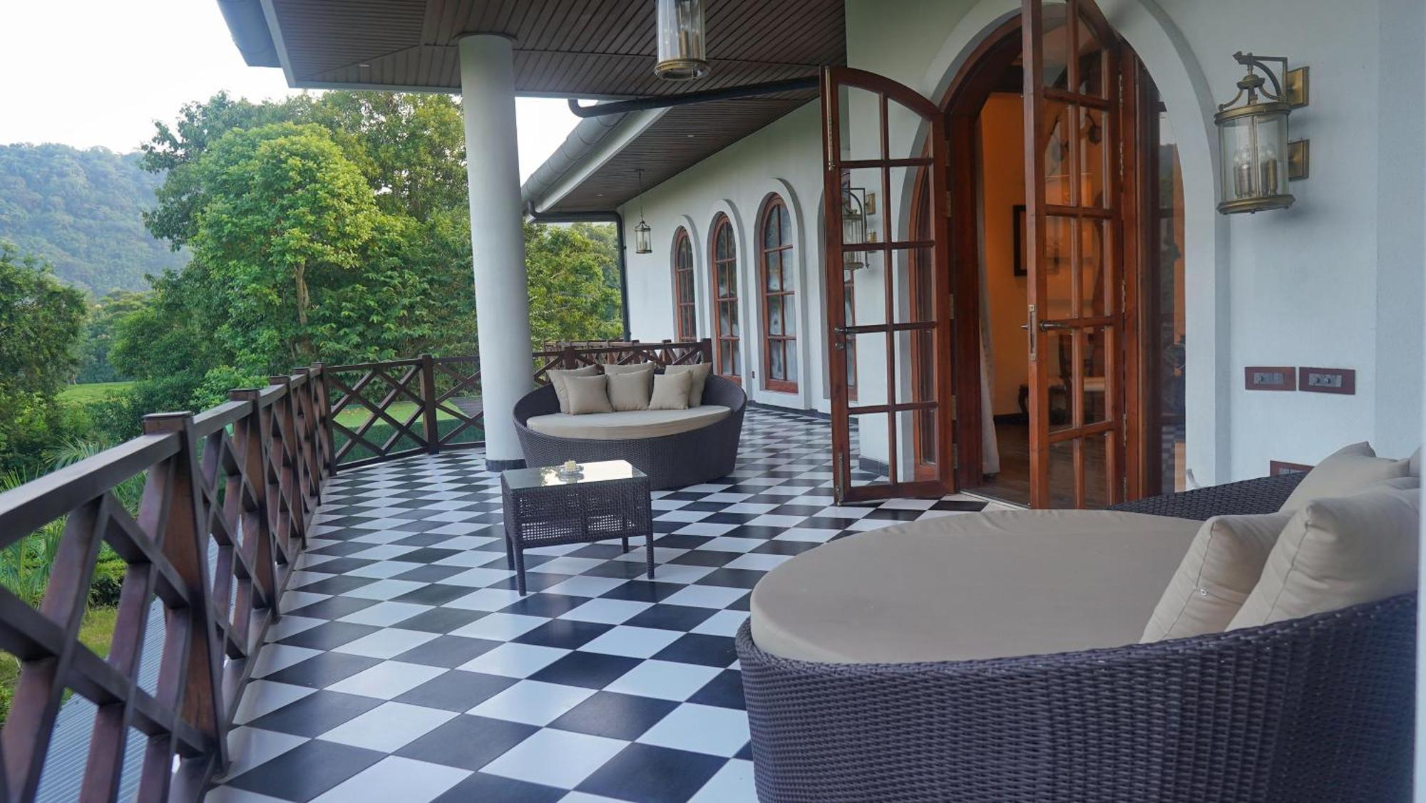 Vaani Greens Wildlife Resort, Kaziranga Kuthari エクステリア 写真