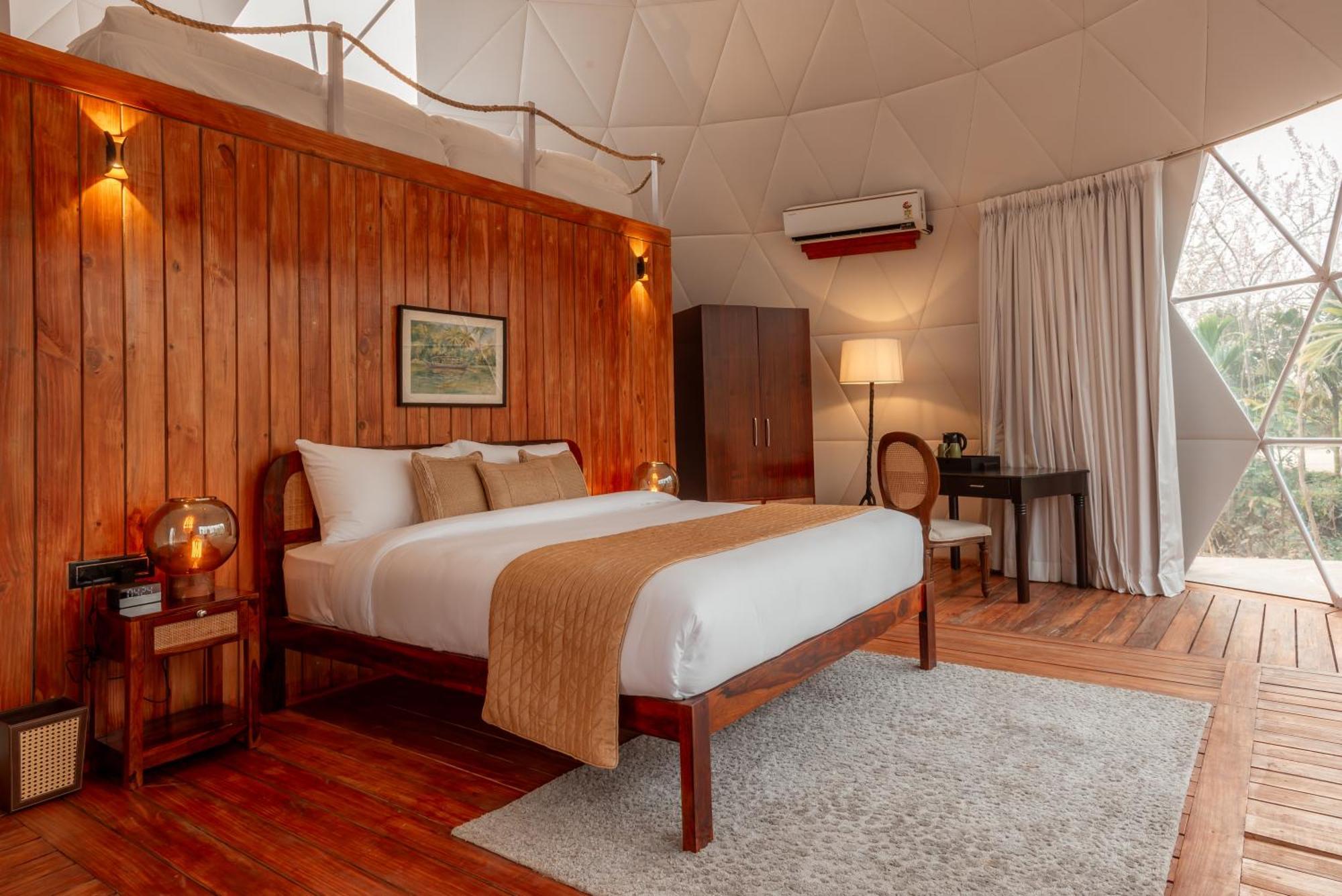 Vaani Greens Wildlife Resort, Kaziranga Kuthari エクステリア 写真