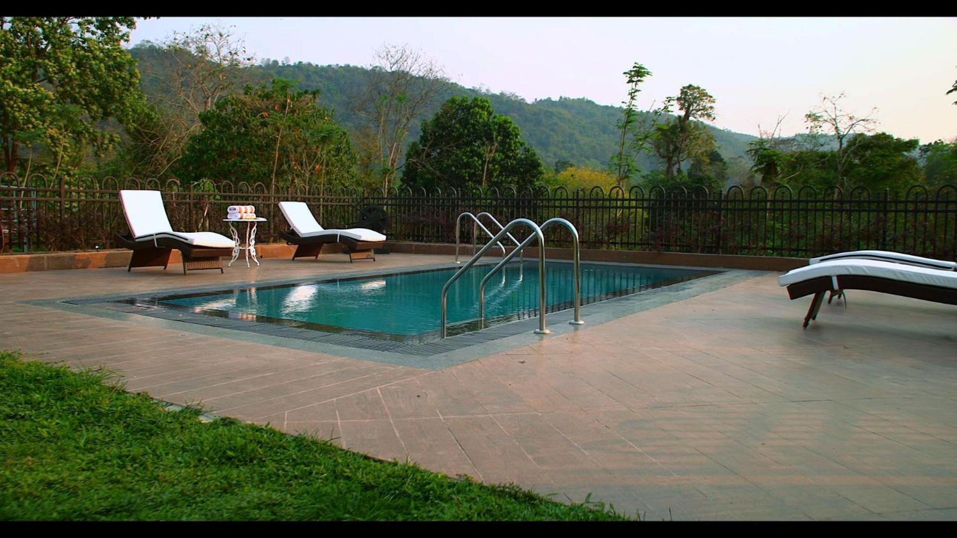 Vaani Greens Wildlife Resort, Kaziranga Kuthari エクステリア 写真